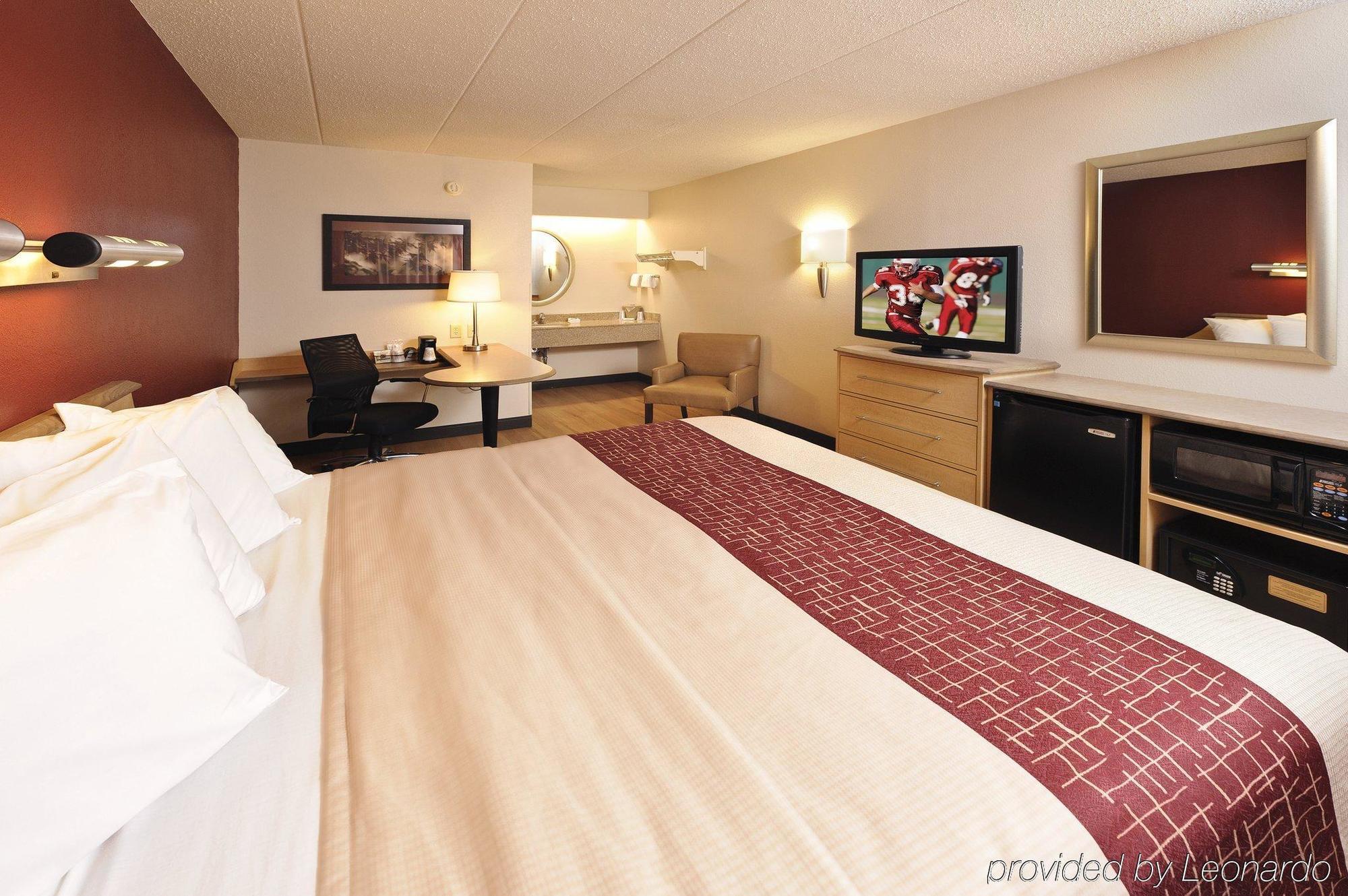 Red Roof Inn Boston - Southborough/Worcester Екстериор снимка